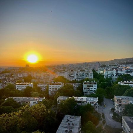 Апартамент Flowers Apartment Varna Ngoại thất bức ảnh