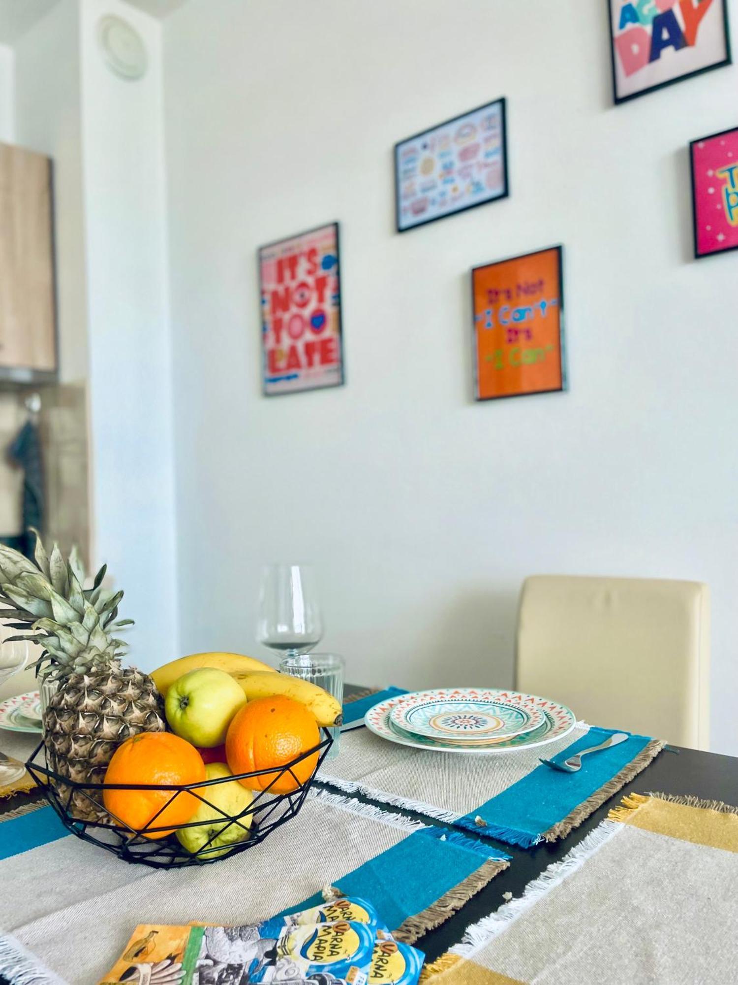 Апартамент Flowers Apartment Varna Ngoại thất bức ảnh