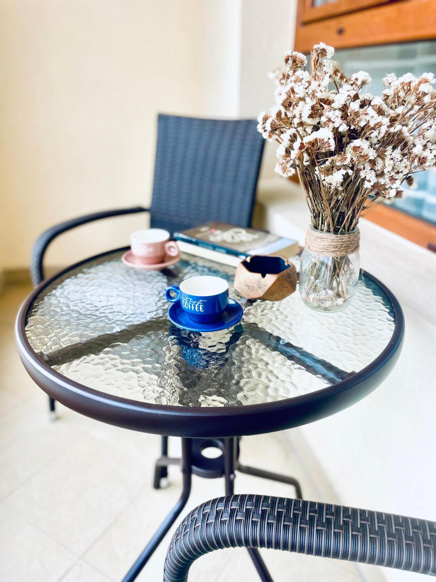 Апартамент Flowers Apartment Varna Ngoại thất bức ảnh